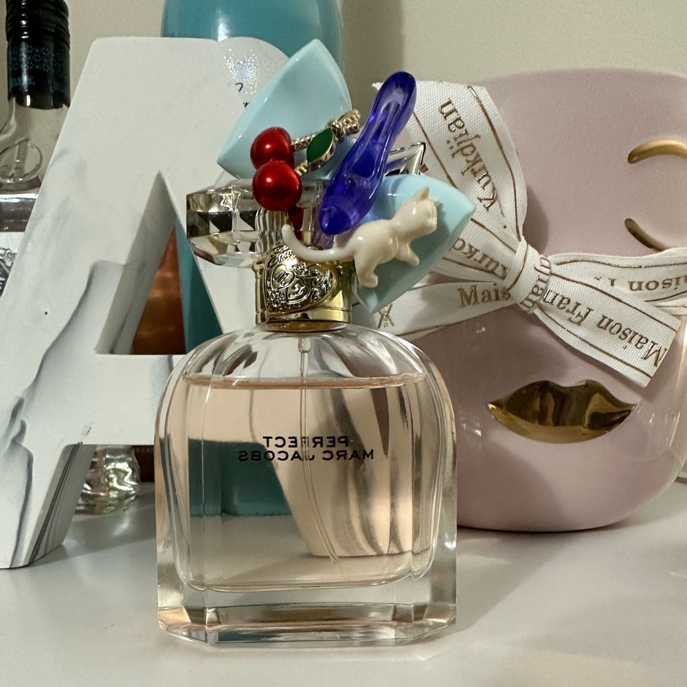 Marc Jacobs Perfect perfume